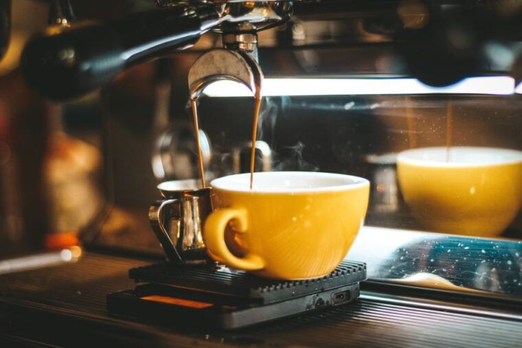 ho-chi-minh-tasting-iconic-coffee-of-3-regions-in-vietnam