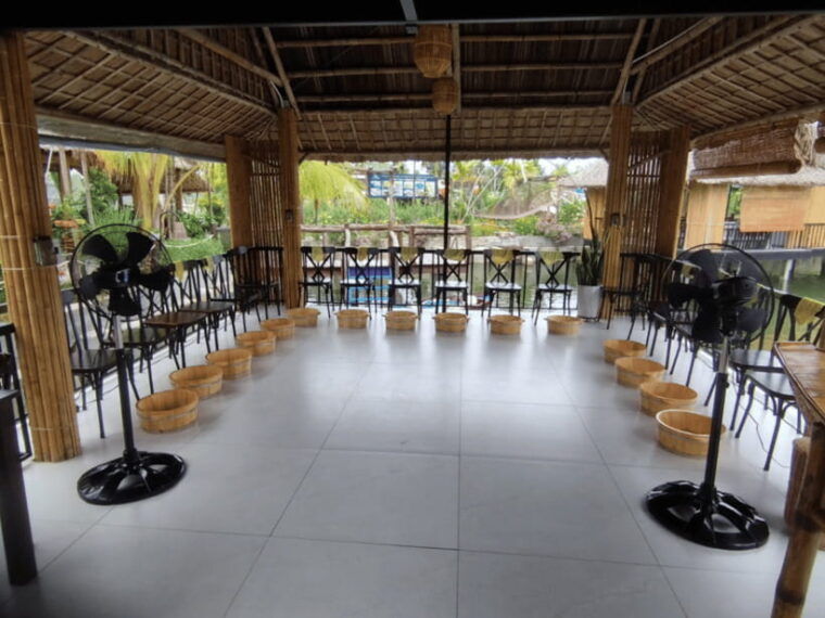 hoi-an-bamboo-boat-ride-herbal-foot-soak-package