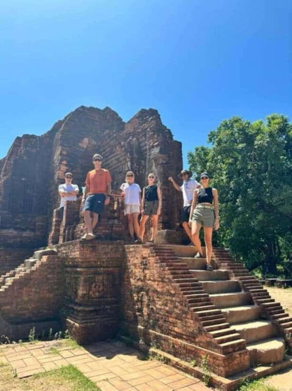 hoi-an-my-son-holly-land-cruise-luxury-group-morning-tour