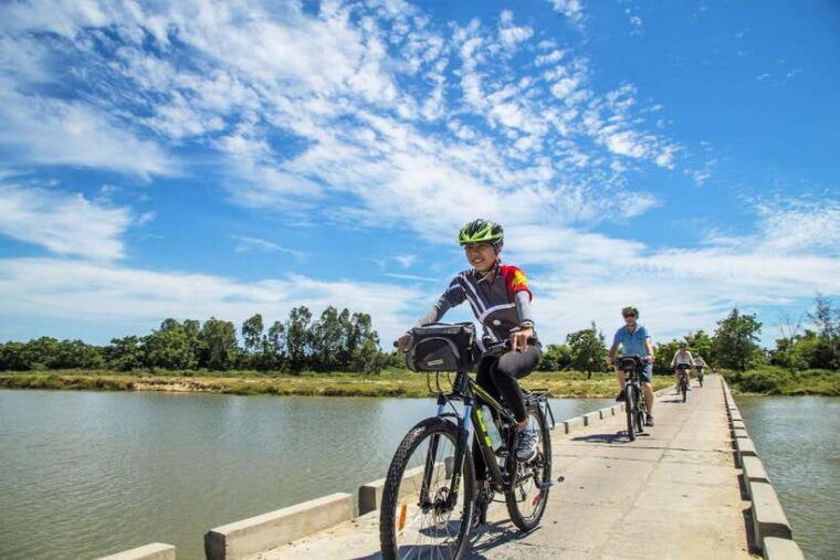 hoi-an-private-cycling-to-my-son-sanctuary-with-local-guide