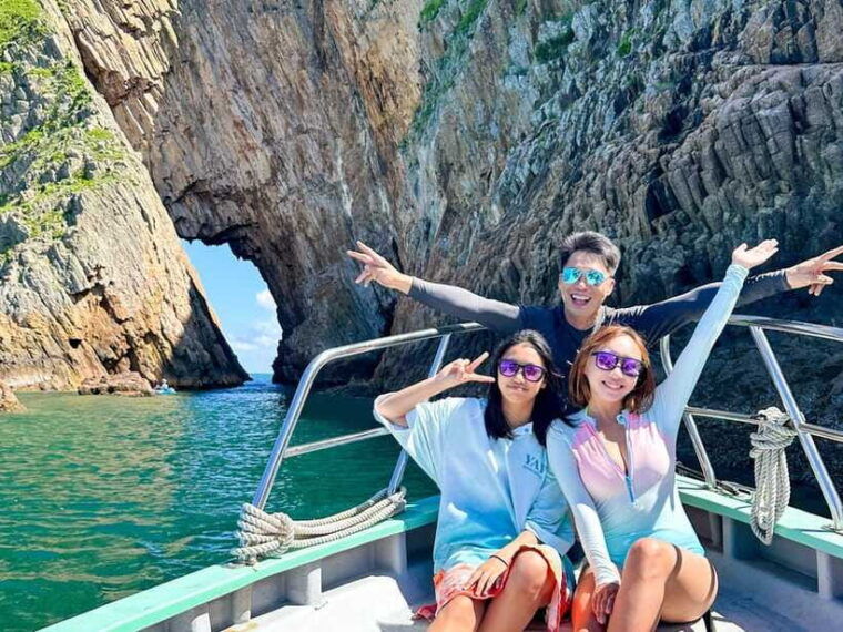 hong-kong-geopark-four-sea-arches-volcano-sightseeing-tour