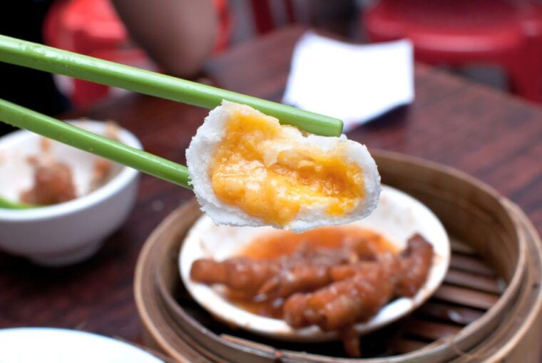 hong-kong-street-food-feasting