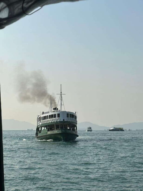 hong-kong-wong-tai-sin-temple-and-victoria-harbour-tour