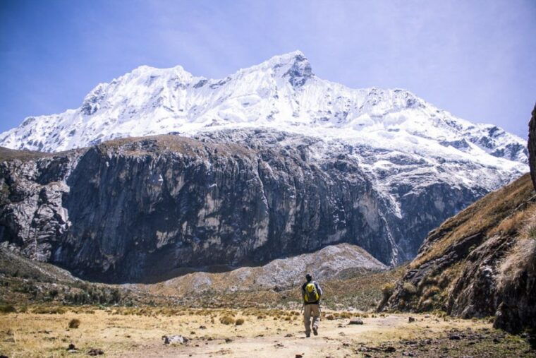 huaraz-3-hour-trek-to-laguna-69-with-optional-lunch