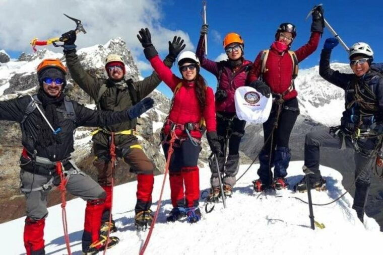 huaraz-nevado-mateo-full-day-climbing-excursion