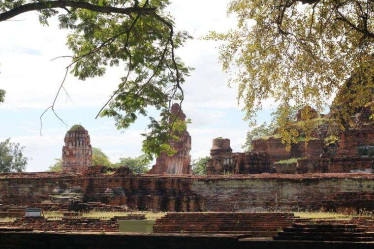 individual-12-hours-private-car-bangkok-ayutthaya