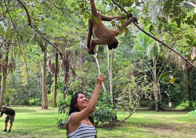 iquitos-full-day-visit-to-monkey-island-official