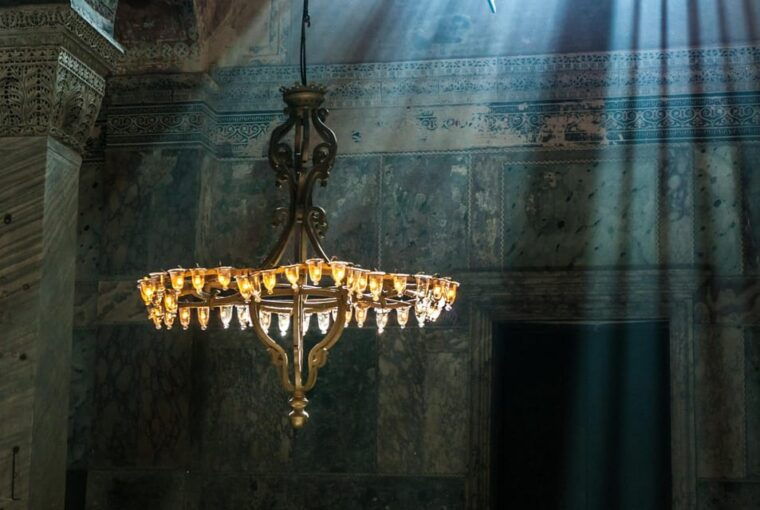 istanbul-blue-mosque-hagia-sophia-old-city-private-tour