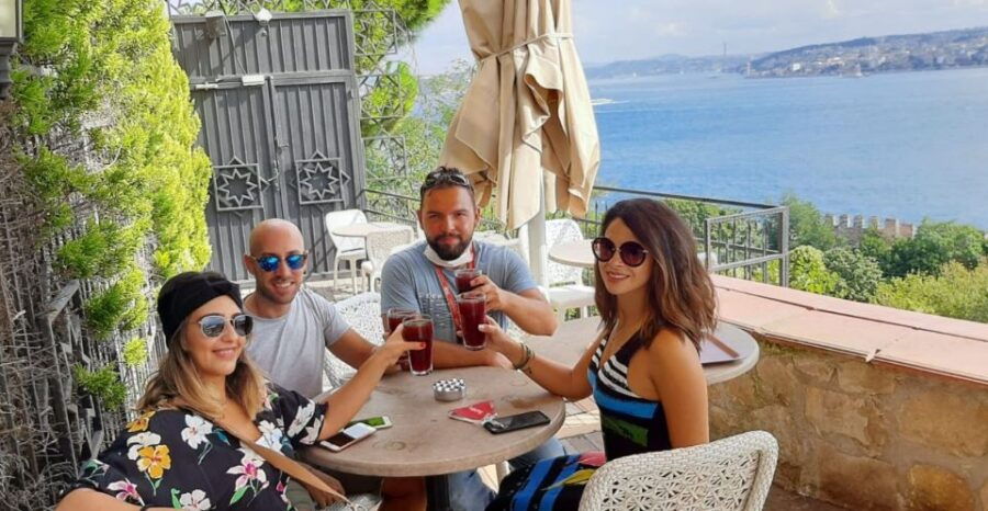 istanbul-hagia-sophia-blue-mosque-and-grand-bazaar-tour-2