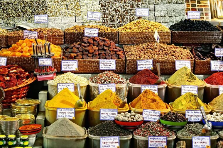 istanbul-old-city-private-walking-tour-with-bosphorus-cruise-2