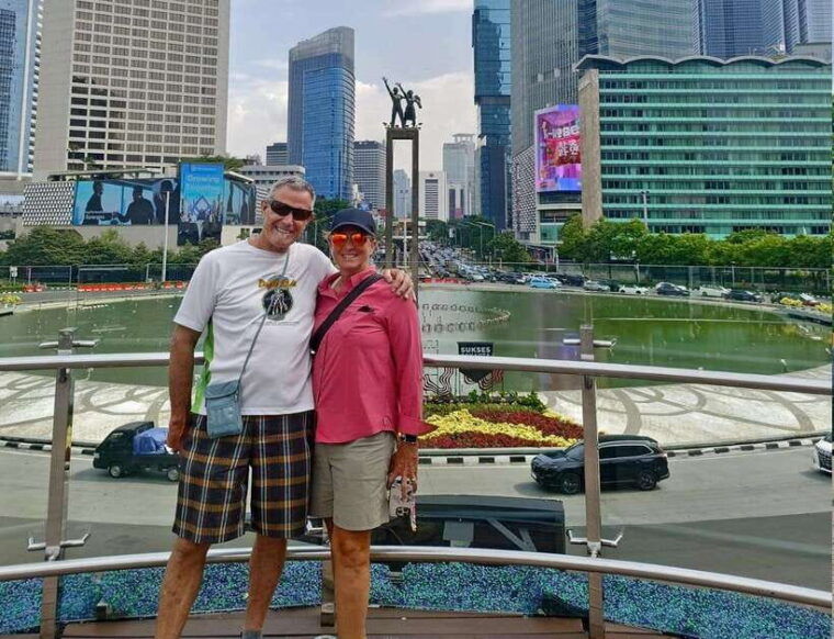 jakarta-half-day-sightseeing-tour-to-modern-and-old-town