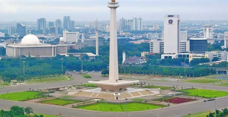 jakarta-heritage-city-tour-with-lunch-souvenir