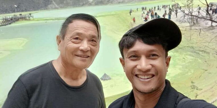 jakarta-tour-white-crater-pinisi-resto-hotspring