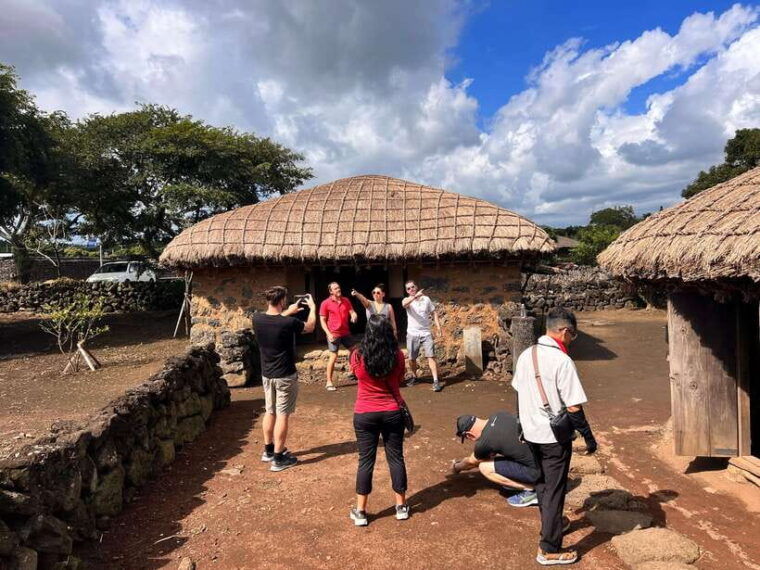 jeju-island-van-tour-with-a-guide-who-the-most-loves-jeju