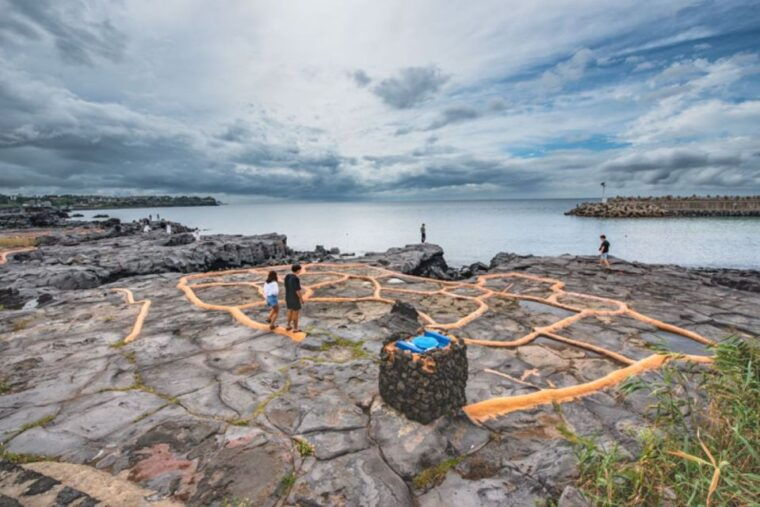 jeju-premium-small-group-unesco-day-tour-west