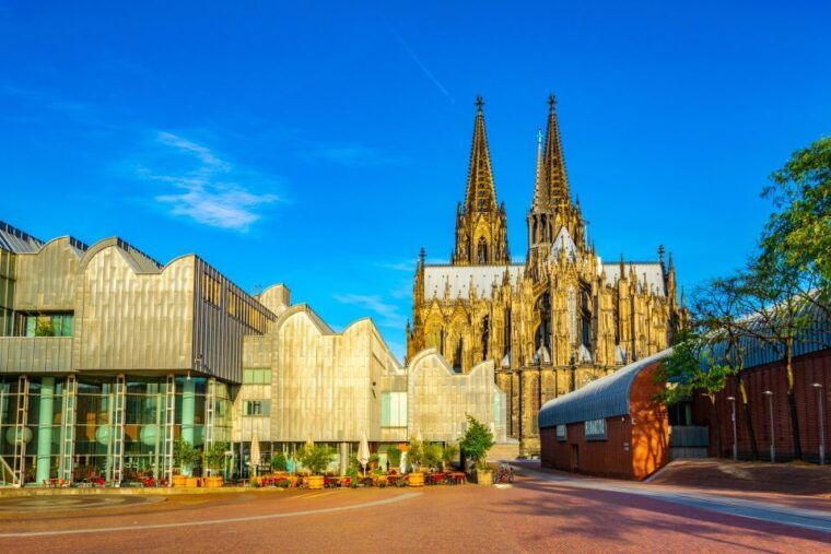 jewish-quarter-history-walking-tour-in-colognes-old-town-2