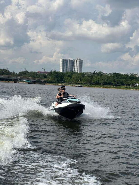 johor-bahru-seadoo-jetski-30mins-self-ride-tour-double