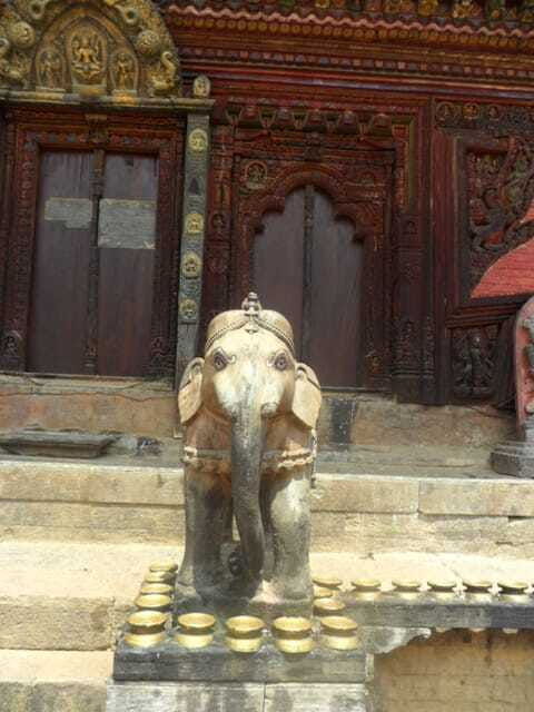 kathmandu-heritage-trail-2-days-tour