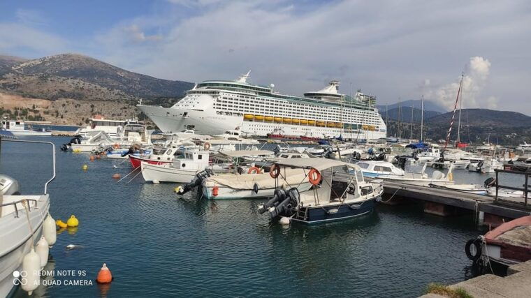 kefalonia-private-cruise-shore-excursion-from-argostoli