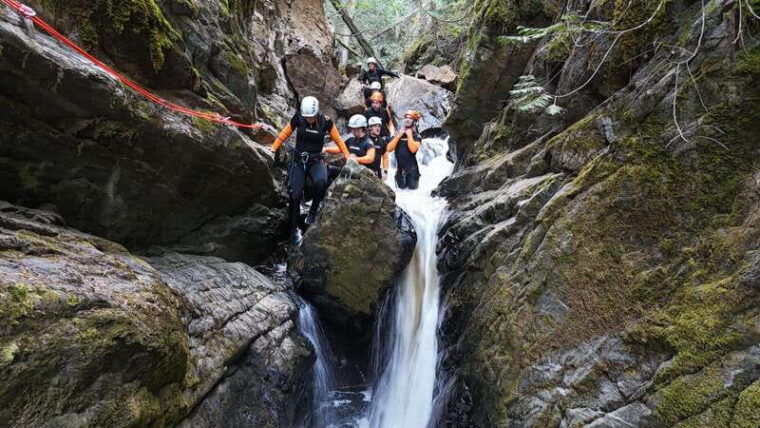 kelowna-canyoning-adventure-with-waterslide-and-rappelling