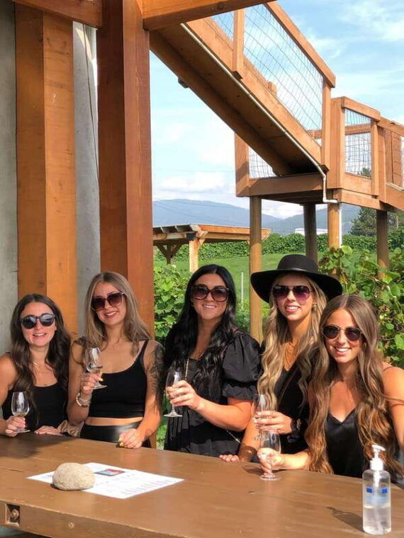 kelowna-west-kelowna-half-day-guided-wine-tour