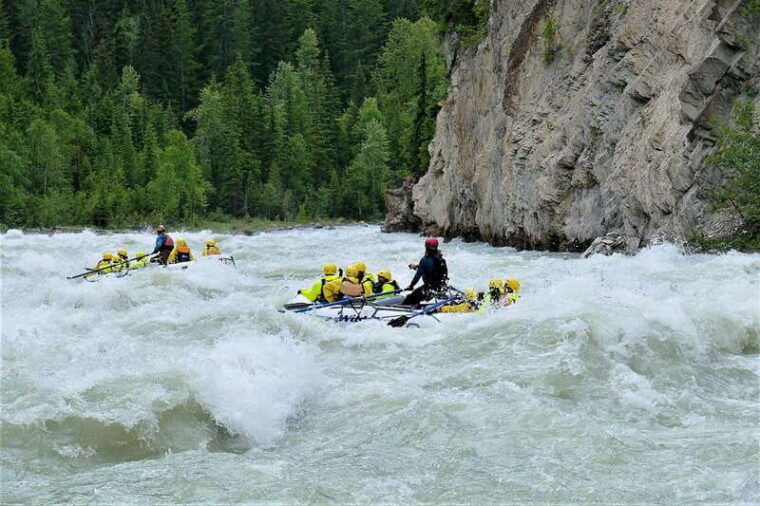kicking-horse-river-rafting-trip-with-bbq