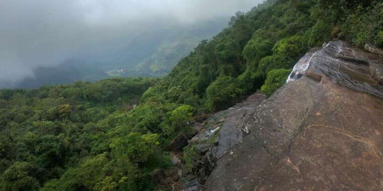 knuckles-mountain-waterfalls-leopard-trail-trek-from-kandy
