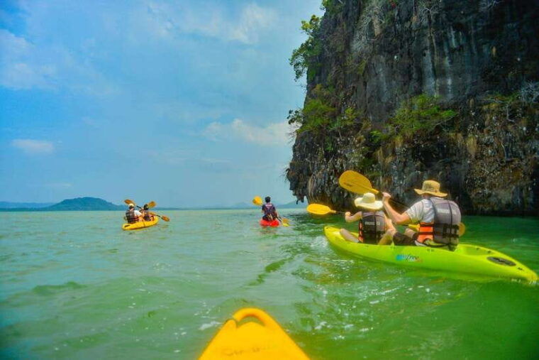 ko-lanta-full-day-mangrove-and-sea-cave-kayaking-experience