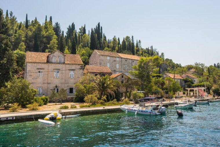 korcula-3-island-hop-on-hop-off-tour-daily-ticket