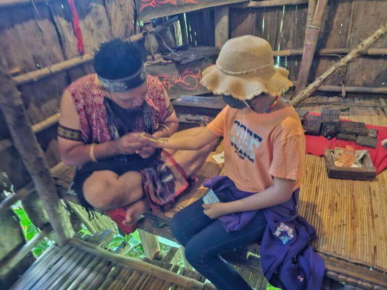 kota-kinabalu-kiulu-river-rafting-and-mari-mari-village