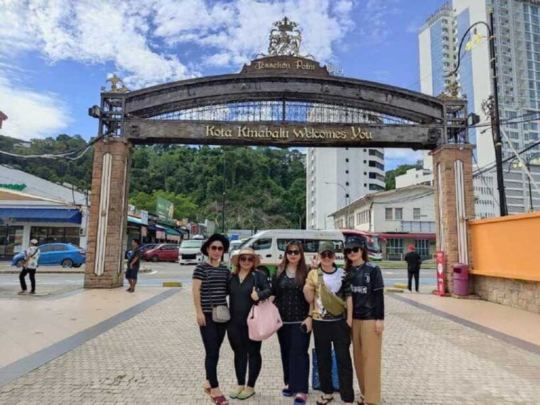 kota-kinabalu-manukan-and-sapi-islands-day-trip-with-lunch