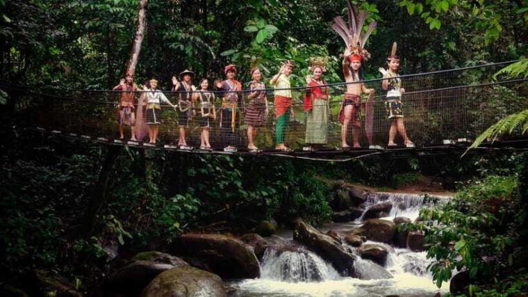kota-kinabalu-mari-mari-cultural-village-day-tour