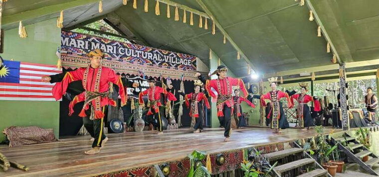 kota-kinabalu-mari-mari-cultural-village-tour