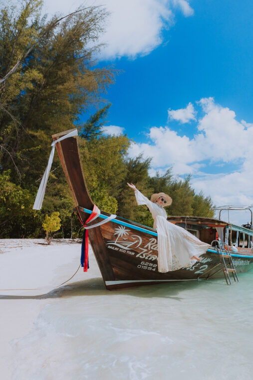 krabi-4-islands-luxury-longtail-boat-private-half-day-tour