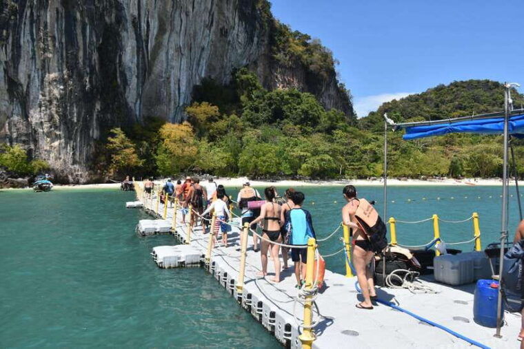 krabi-hong-island-full-throttle-fun-by-speedboat-with-lunch
