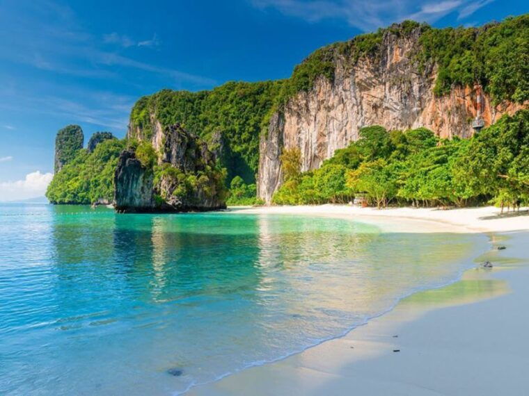 krabi-hong-islands-private-boat-trip-snorkeling