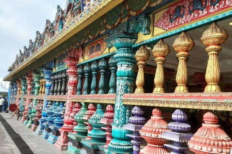 kuala-lumpur-kuala-gandah-and-batu-caves-private-trip