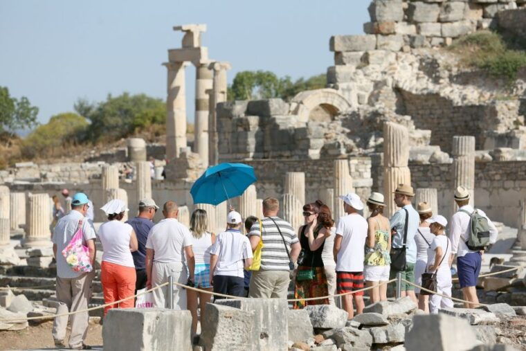 kusadasi-ephesus-ancient-city-house-of-mary-guided-tour