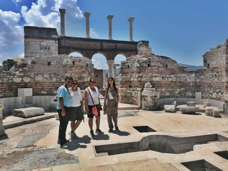 kusadasi-private-ephesus-tour-skip-the-crowds-and-lines