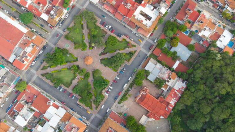 la-crucecita-huatulco-guided-city-tour-and-sunset-viewing