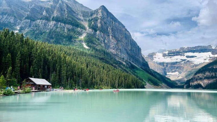 lake-louise-johnston-canyon-lake-minnewanka-banff-town