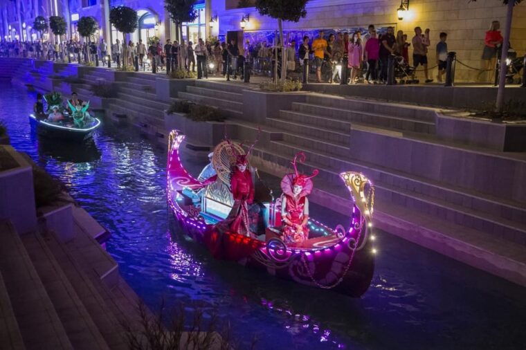 land-of-legends-night-show-transfer-experience-from-antalya