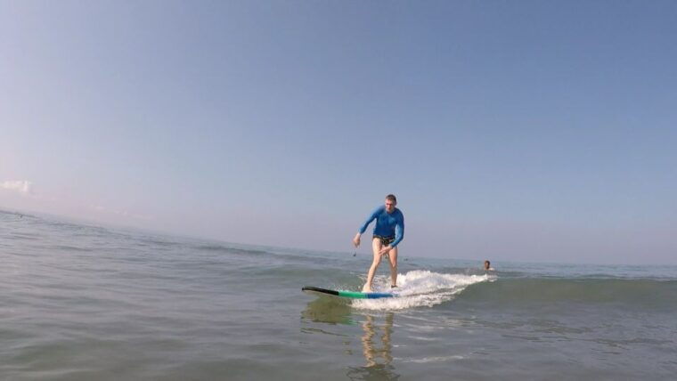 legian-beach-bali-beginner-or-intermediate-surf-lessons