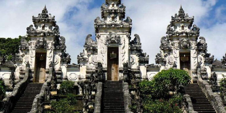 lempuyang-temple-0300-0500am-pick-up-1-day-private-tour