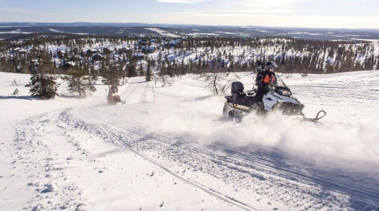 levi-4-hour-snowmobile-safari-to-the-fells-in-levi