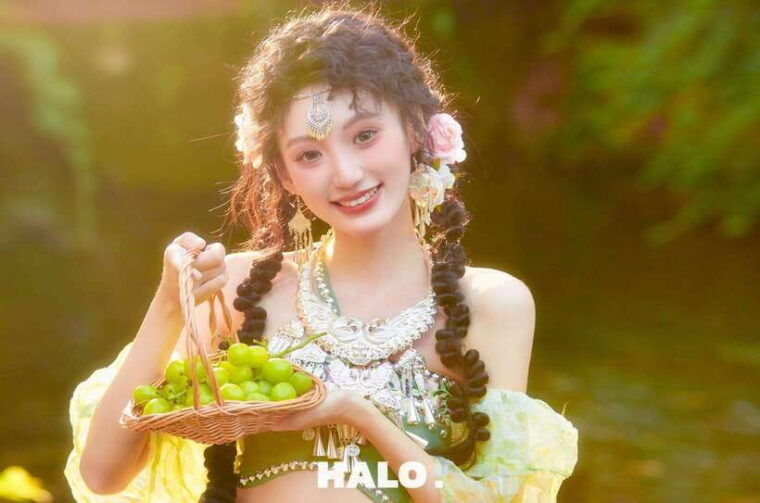 lijiang-ethnic-costume-photoshoot-with-hotel-transfers