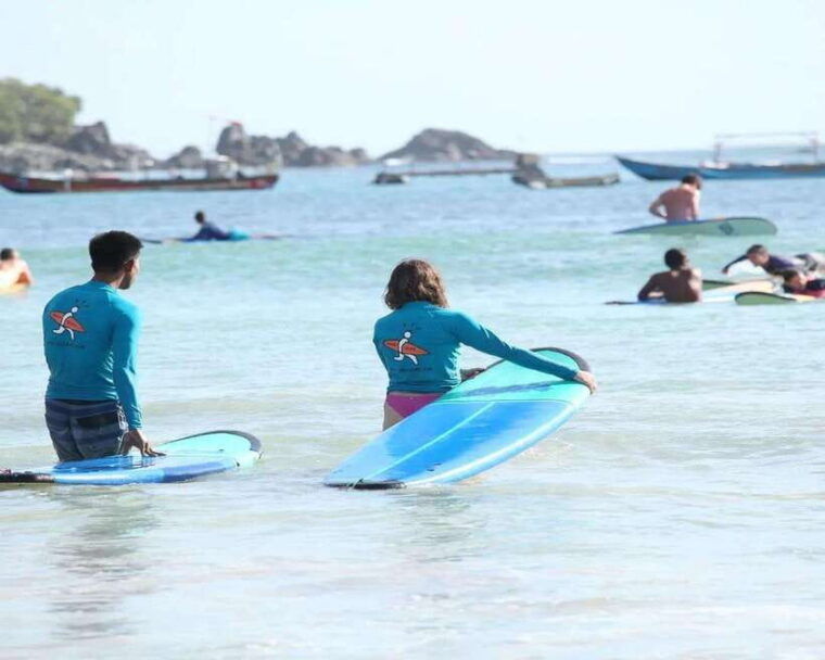 lombok-private-tour-surfing-explore-south-beach-sunset