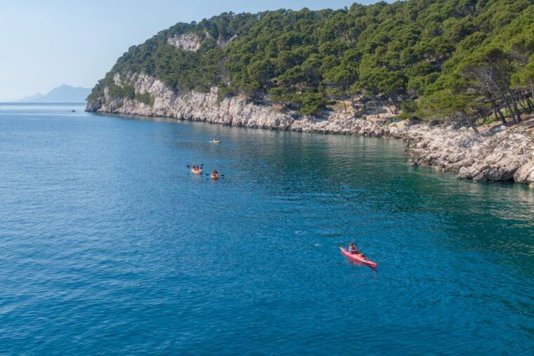 makarska-guided-sea-kayaking-tour-with-snorkeling-stop
