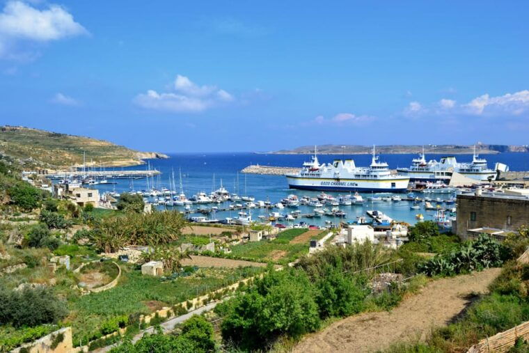 malta-gozo-blue-and-crystal-lagoons-cruise-with-sea-caves