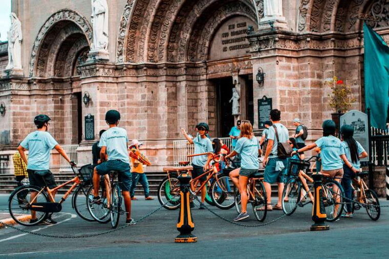 manila-historical-bamboo-bike-tour-in-intramuros